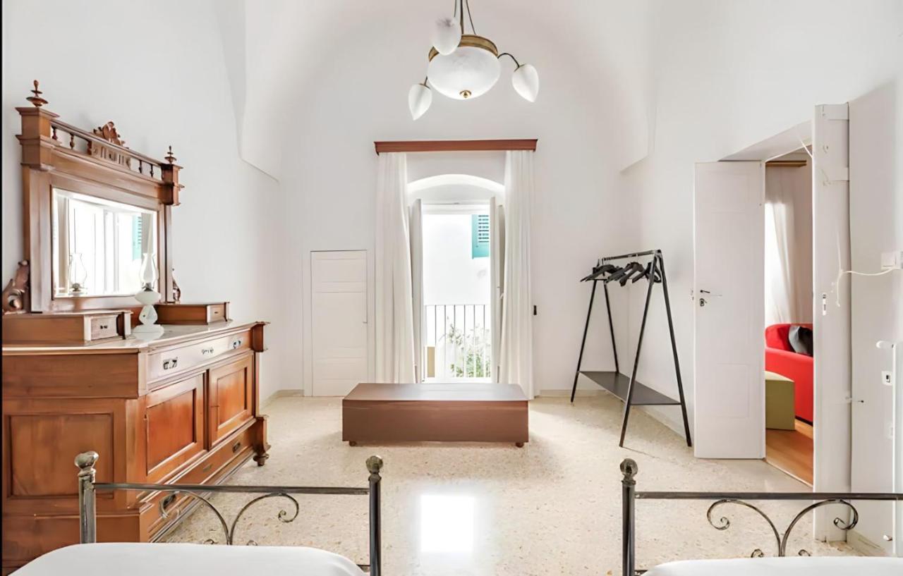 Ostuni 10Min Dal Mare - Dimora Luxury Con Terrazza Apartment Exterior photo